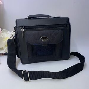 B.U.M. EQUIPMENT Messenger Crossbody Bag Black Medium